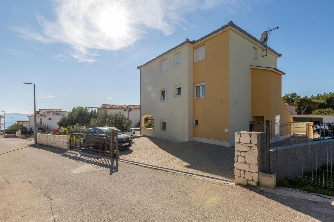 Apart Sa Terasom 250M Od Plaze,Parking,Wi Fi,Rostilj Trogir Eksteriør billede
