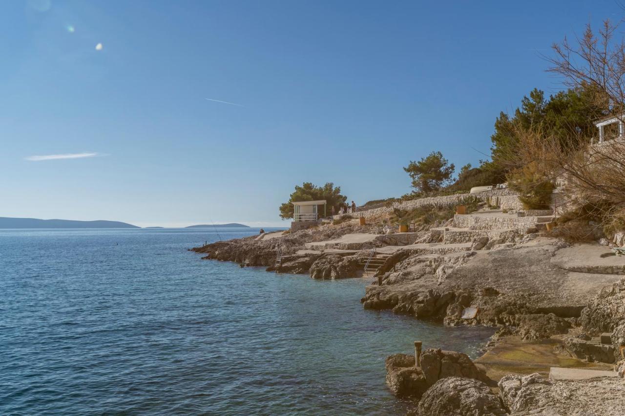 Apart Sa Terasom 250M Od Plaze,Parking,Wi Fi,Rostilj Trogir Eksteriør billede