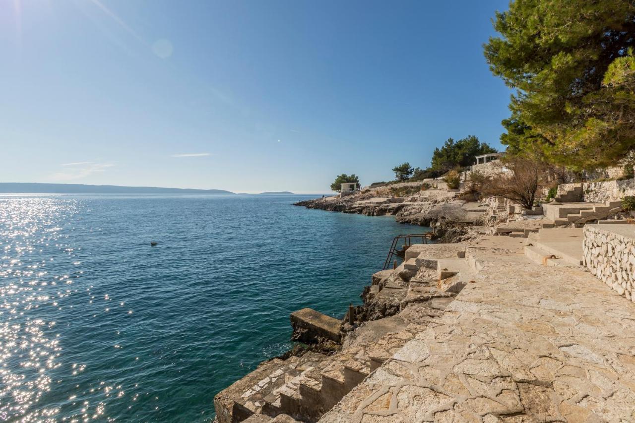 Apart Sa Terasom 250M Od Plaze,Parking,Wi Fi,Rostilj Trogir Eksteriør billede