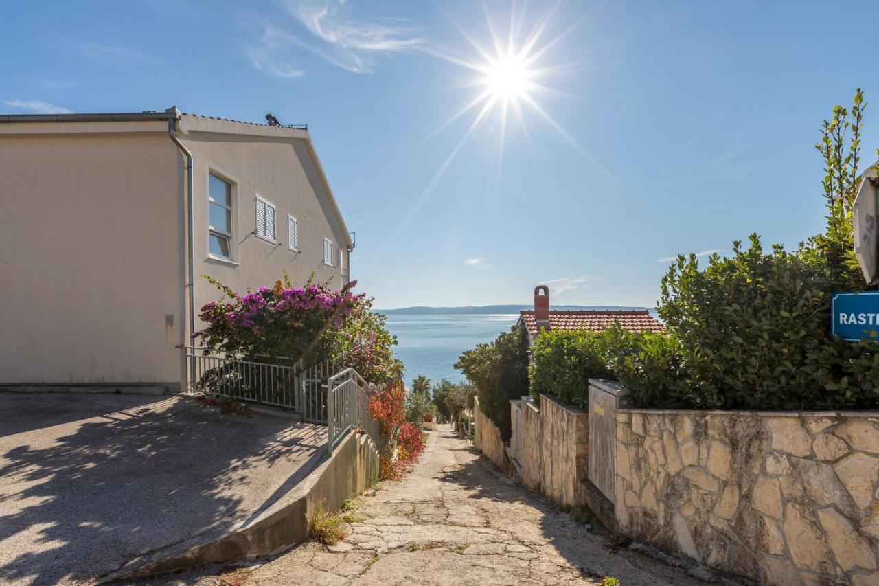 Apart Sa Terasom 250M Od Plaze,Parking,Wi Fi,Rostilj Trogir Eksteriør billede