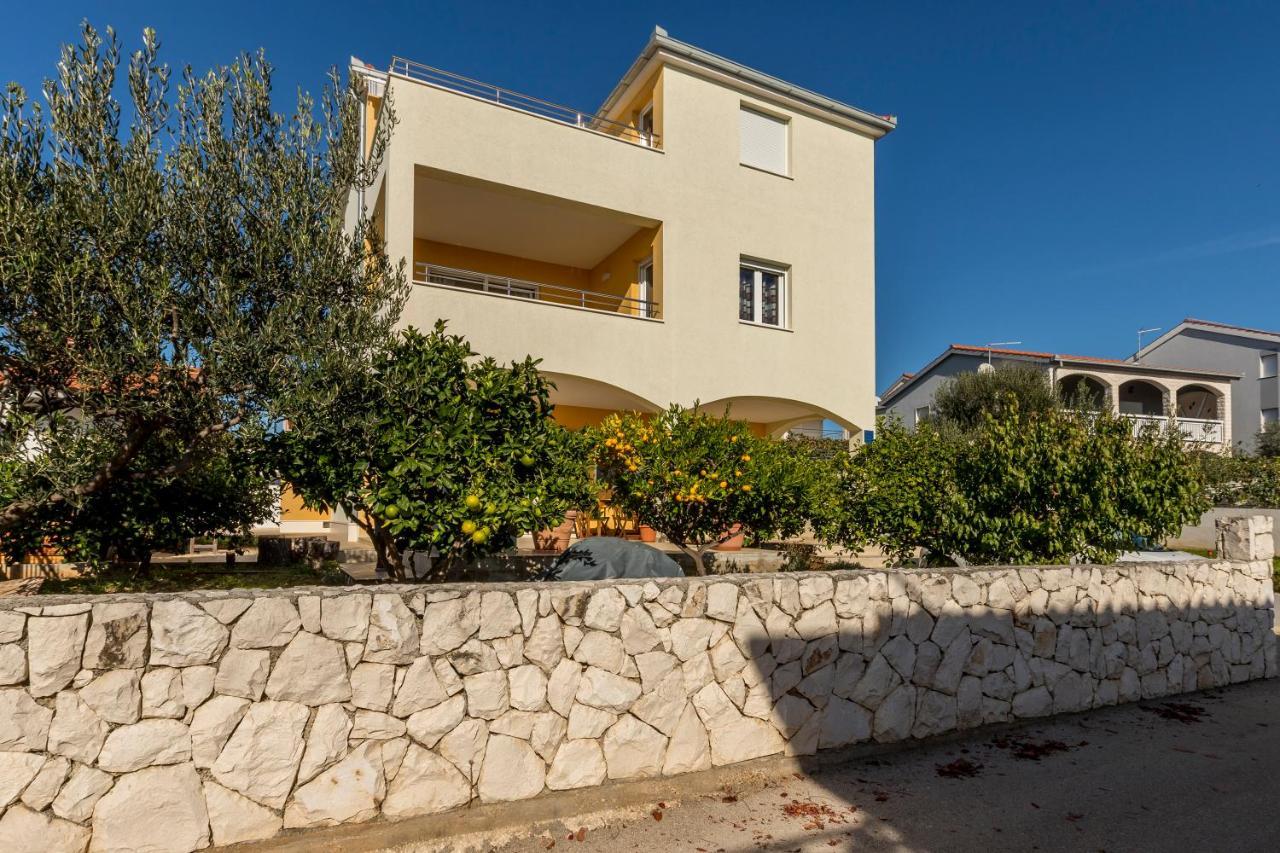 Apart Sa Terasom 250M Od Plaze,Parking,Wi Fi,Rostilj Trogir Eksteriør billede